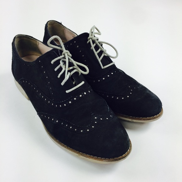 cole haan women's black oxfords
